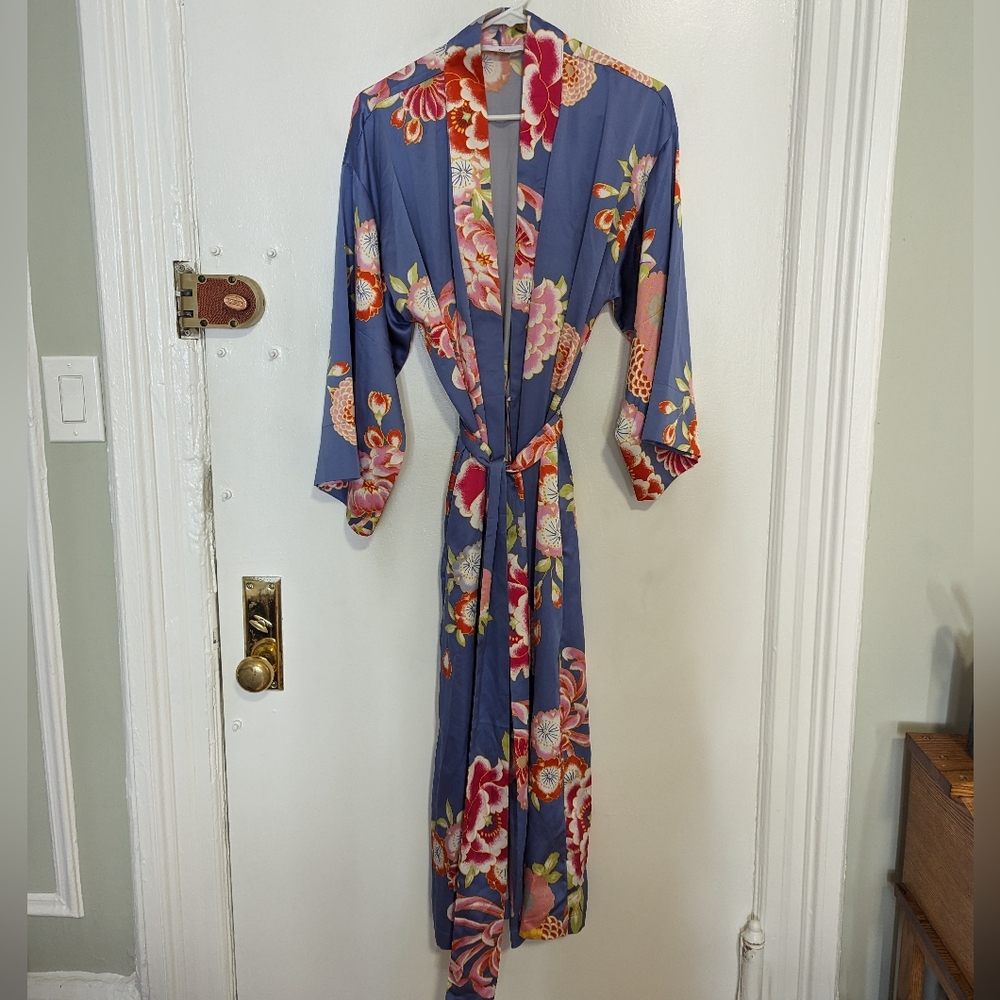 Natori Full Length Kimono Sleeve Robe Size Medium